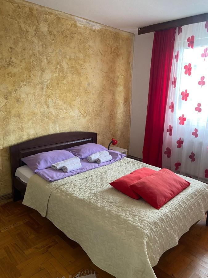 Ferienwohnung Mala Oaza Čačak Exterior foto