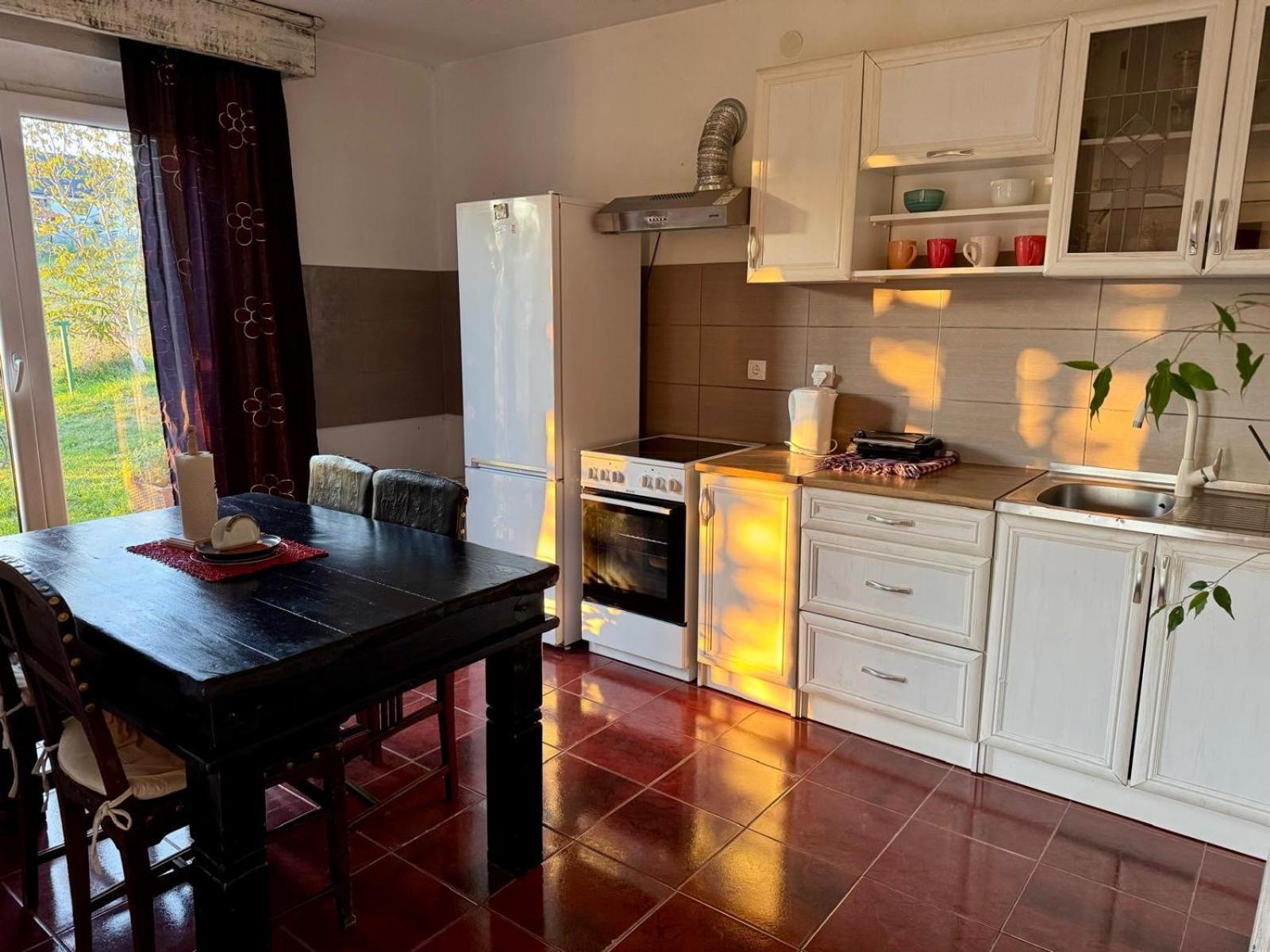 Ferienwohnung Mala Oaza Čačak Exterior foto